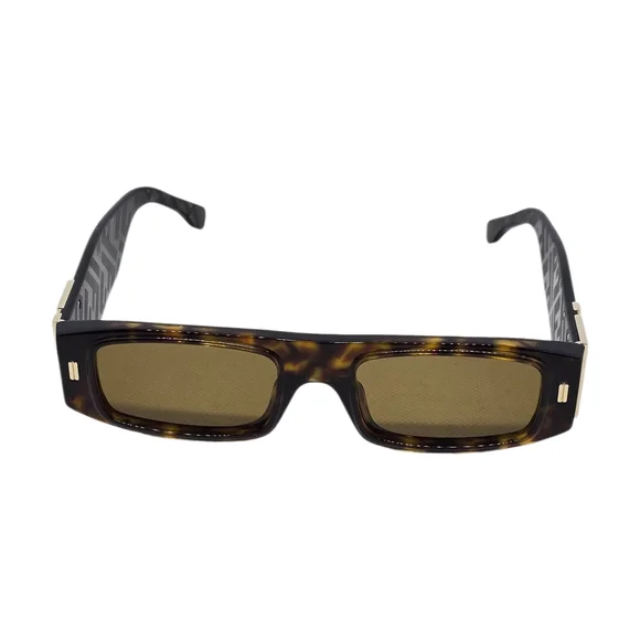 Chic Tortoise Rectangular Sunglasses FENDI display picture 2